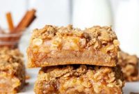 Spiced Apple Crisp Bars