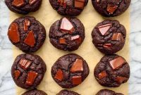 Paleo Mint Chocolate Chunk Delights