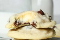 Decadent Chocolate Chip Cheesecake Cookies