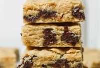 Golden Plant-Powered Blondies