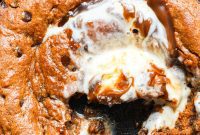 Autumn Spice Skillet Cookie