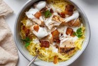 Paleo Chicken Bacon Ranch Spaghetti Squash Bake