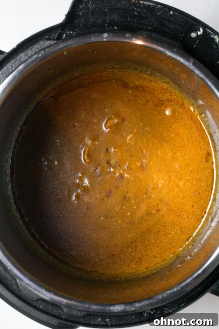 Thick, smooth gravy in the Instant Pot