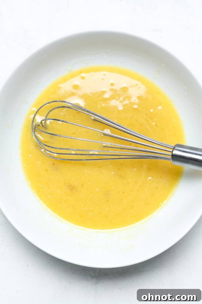 Mixed eggs in bowl