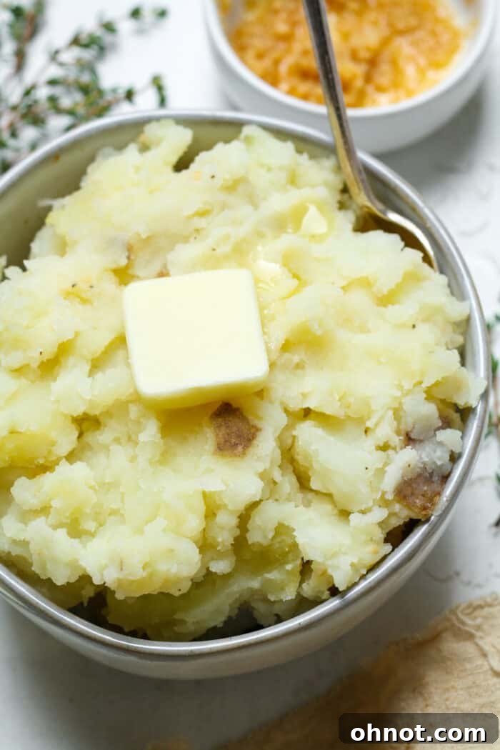 Creamy potatoes in bowl