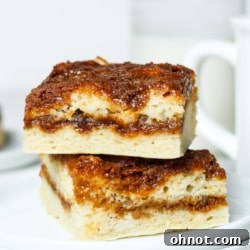 Vegan coffee cake with cinnamon, a delicious plant-based and gluten-free dessert.
