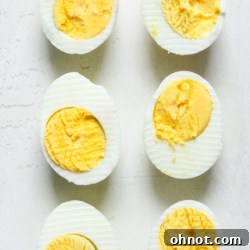 Hard boiled eggs in microwave