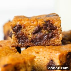 Healthy pumpkin bars.