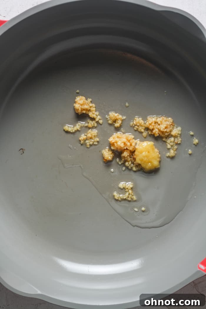 Garlic and ginger in skillet.