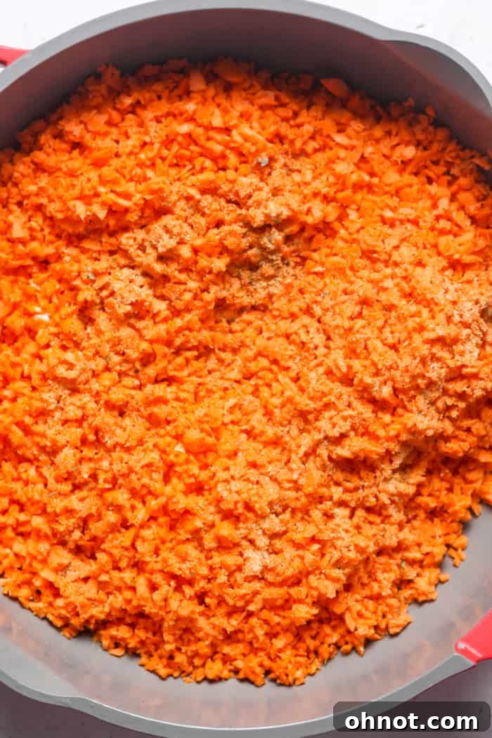 Healthy rice in pan.