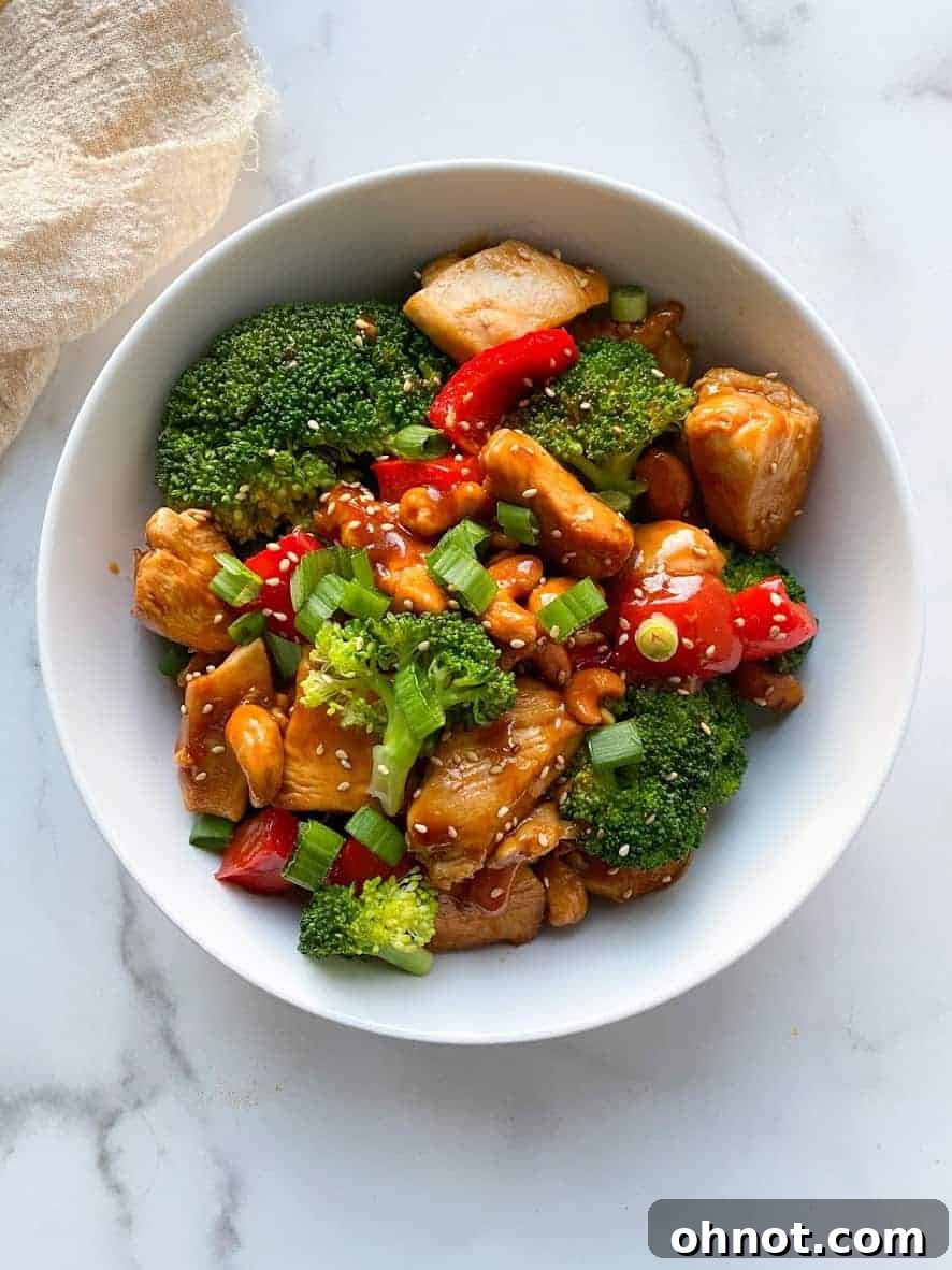 Whole30 Cashew Chicken with juicy chicken, crisp vegetables, and crunchy cashews in a sweet and savory sauce.