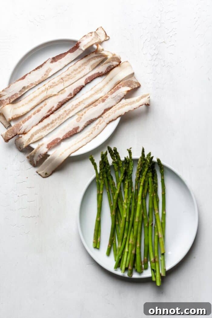 Whole30 bacon with asparagus