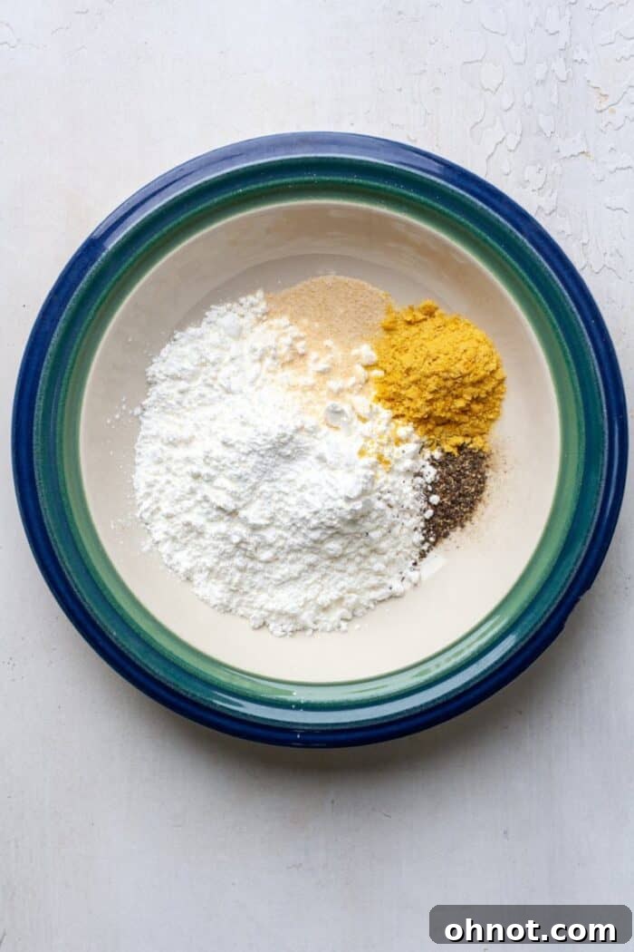 Tapioca flour and spices in bowl