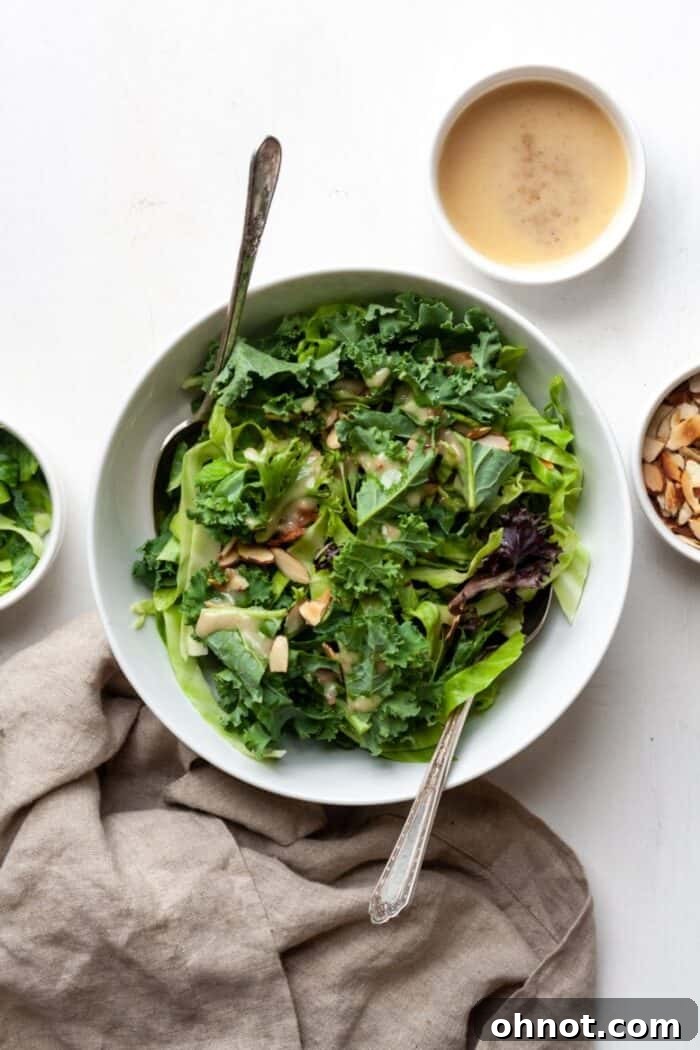 Salad with kale and cabbage