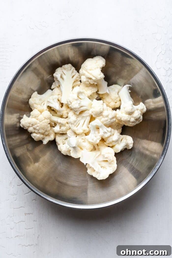 Cauliflower florets in bowl