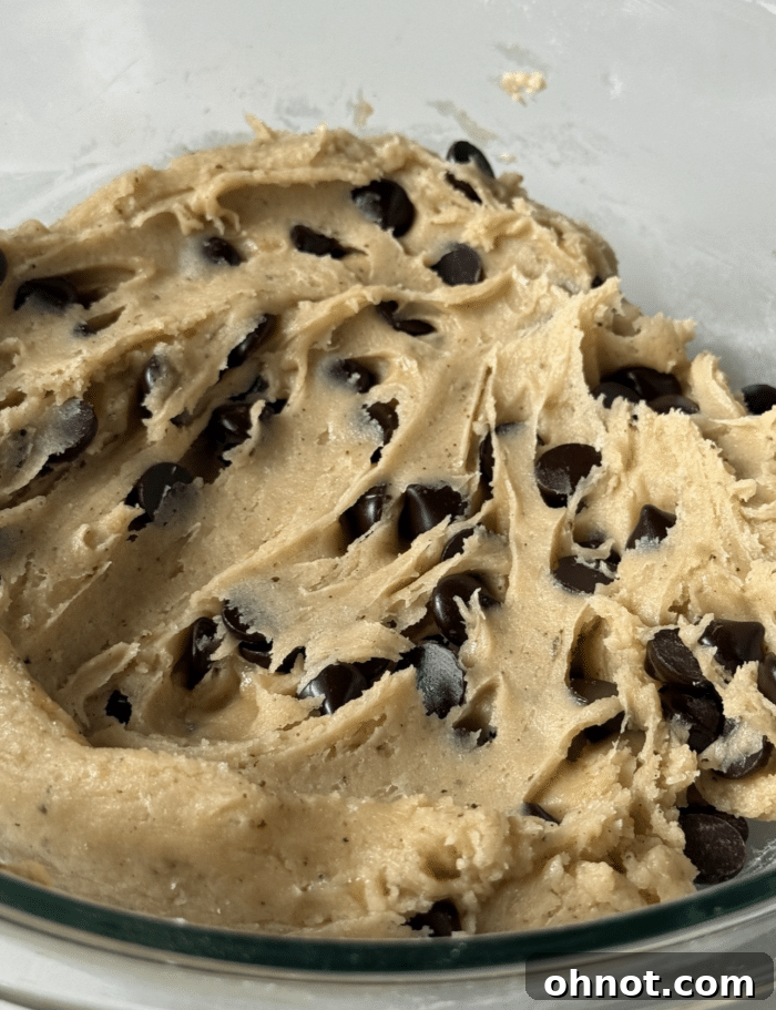 Brown Butter Banana Cookies Recipe – Chewy, Caramelized Flavor 5 Chocolate chip dough.