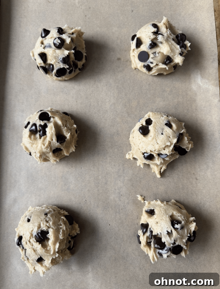 Brown Butter Banana Cookies Recipe – Chewy, Caramelized Flavor 6 Circles of dough.